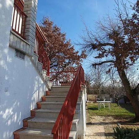 Konukevi Jasna Vranici 2km From The Beach Poreč