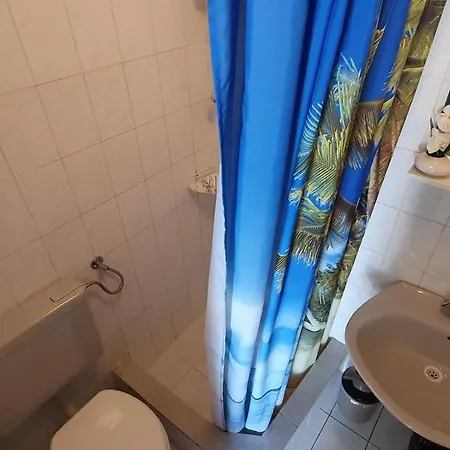 Konukevi Jasna Vranici 2km From The Beach 3*