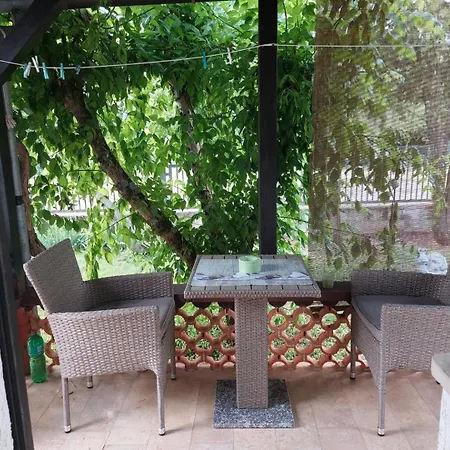 Konukevi Jasna Vranici 2km From The Beach 3*