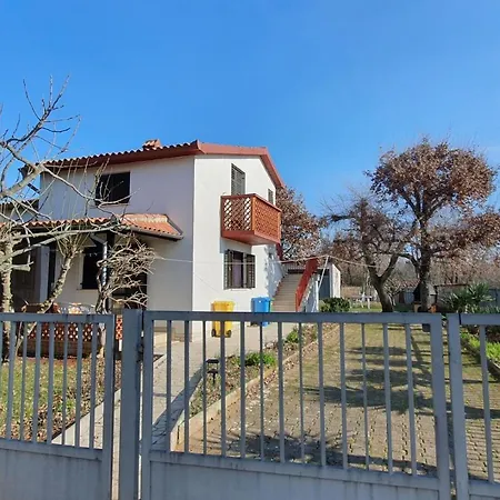 Jasna Vranici 2km From The Beach 3* 波雷奇